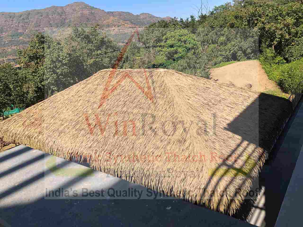 WinRoyal Synthetic Thatch Reed